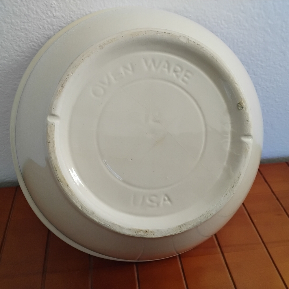 Vintage McCoy Pottery Ovenware | Made in USA Stoneware Mixing Bowl - Picture 7 of 10